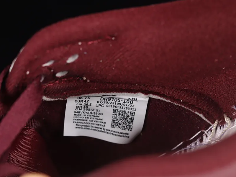 All Categories Nk SB Dunk Series Nk SB Dunk Low Low-top sneakers C version Nk Dunk Low Burgundy Valentine's Day SB low-top sports and leisure sneakers DR9705-100